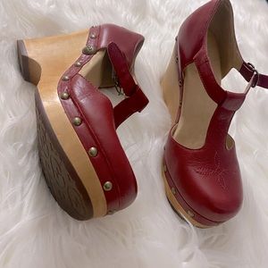 Uggs wedged heels in red Size 5.5